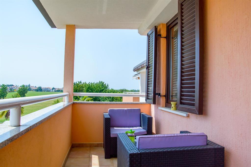 Apartment Roko Umag Exterior photo