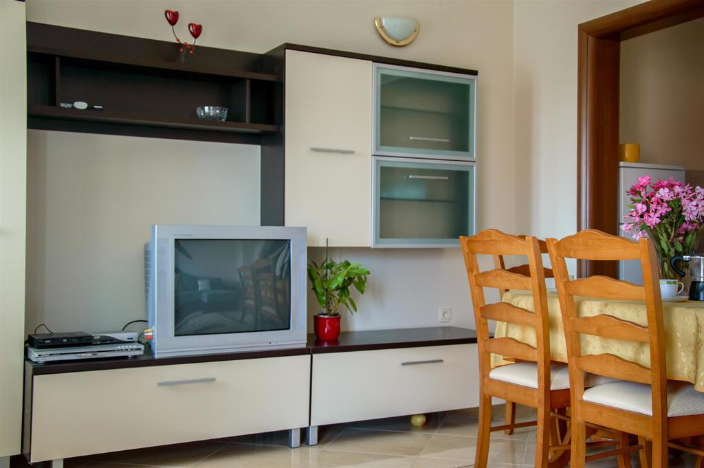 Apartment Roko Umag Exterior photo