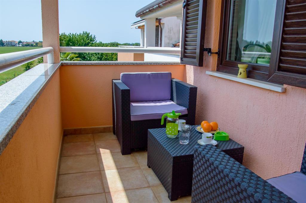 Apartment Roko Umag Exterior photo